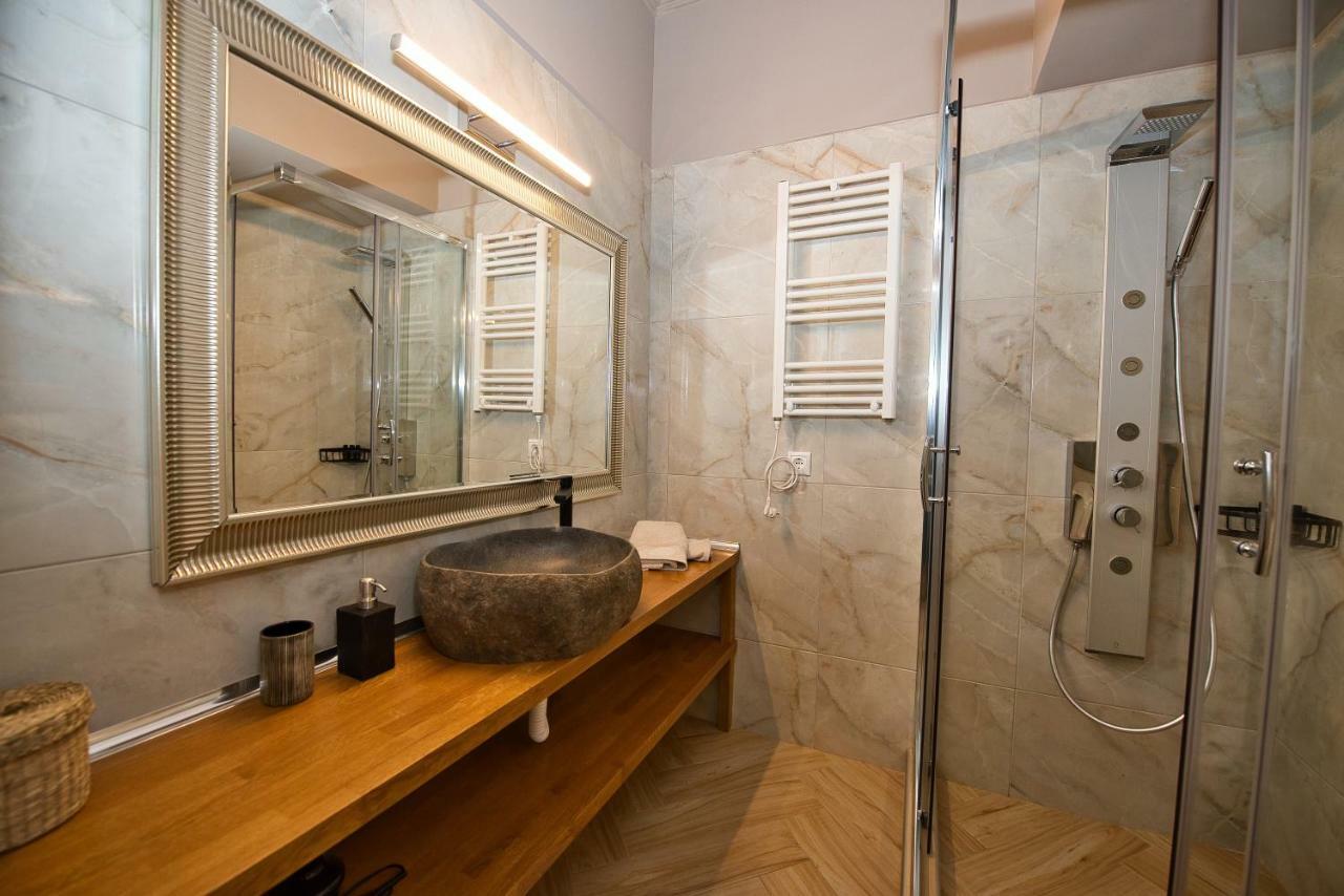 Rastoni Athens Suites Near Acropolis At Tsatsou Street Esterno foto