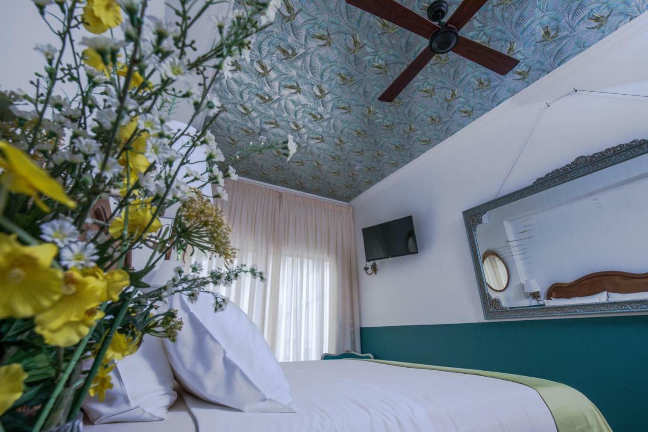 Rastoni Athens Suites Near Acropolis At Tsatsou Street Esterno foto